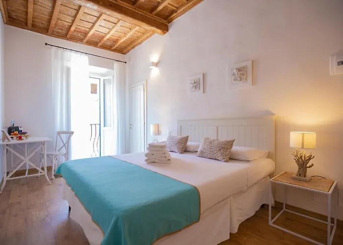 Indarsena Bed & Breakfast 3*